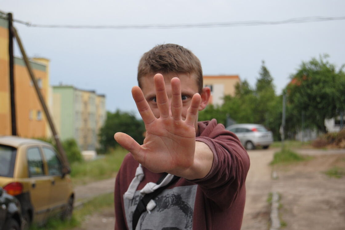  11334344  Yan, 28 ,    