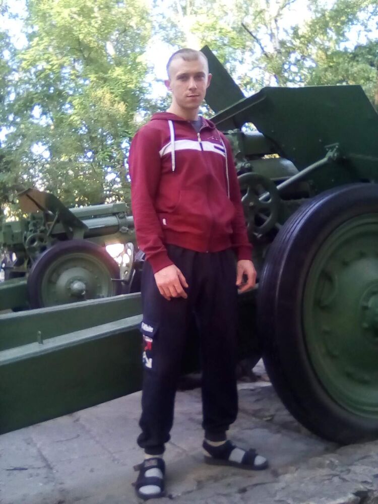 48035134  , 33 ,    