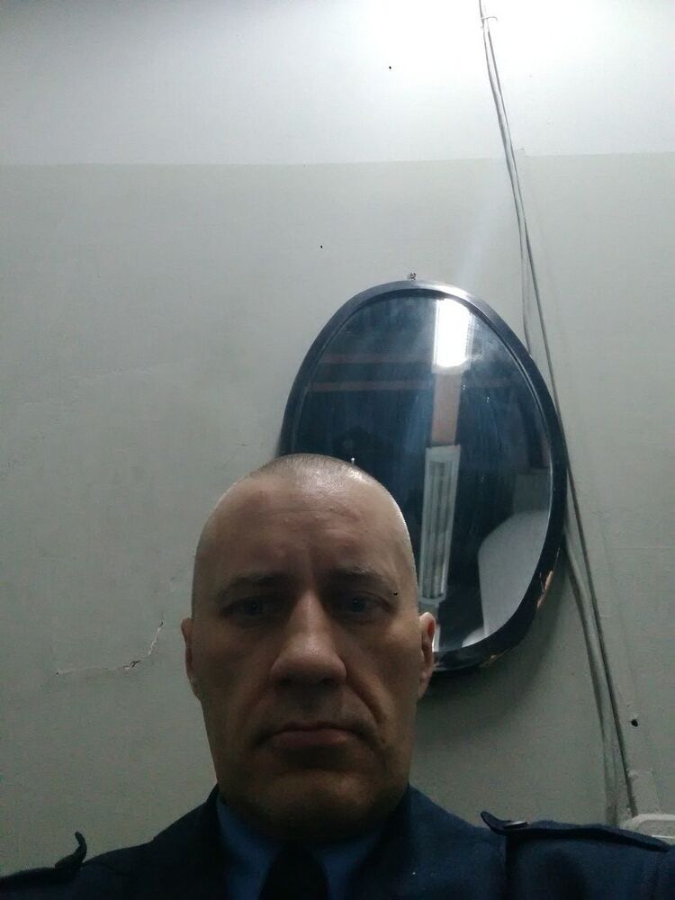 14903214  , 52 ,    