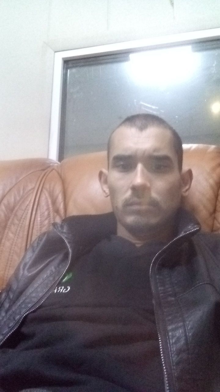  31792864  , 33 ,    