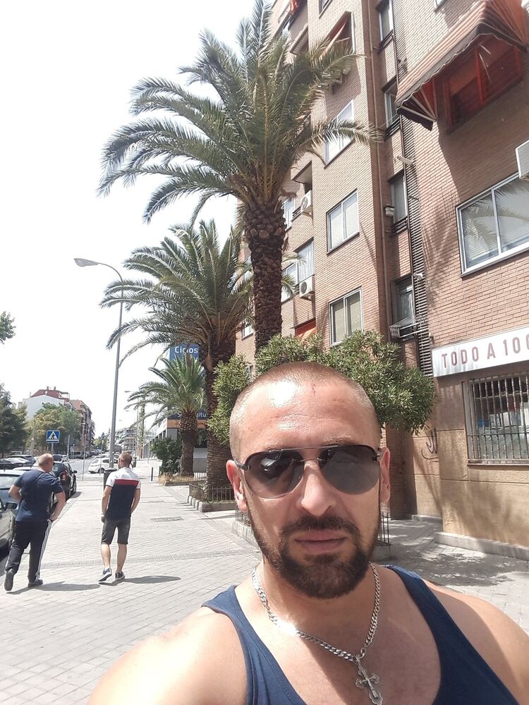  Madrid,   , 40 ,   ,   , c 