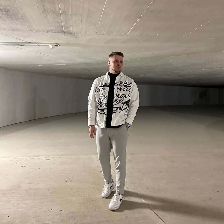 ���� 55308134 ������� �����, 32 ����, ���� ���������� � ����������