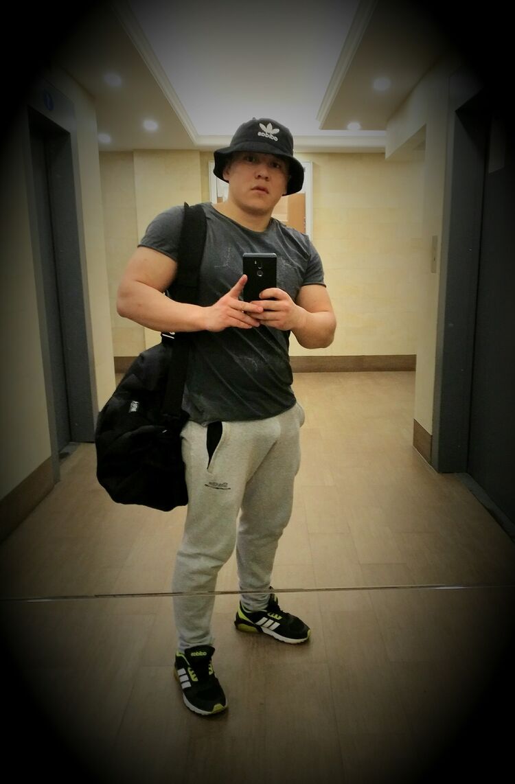 ,   Zhanarbek, 31 ,   ,   