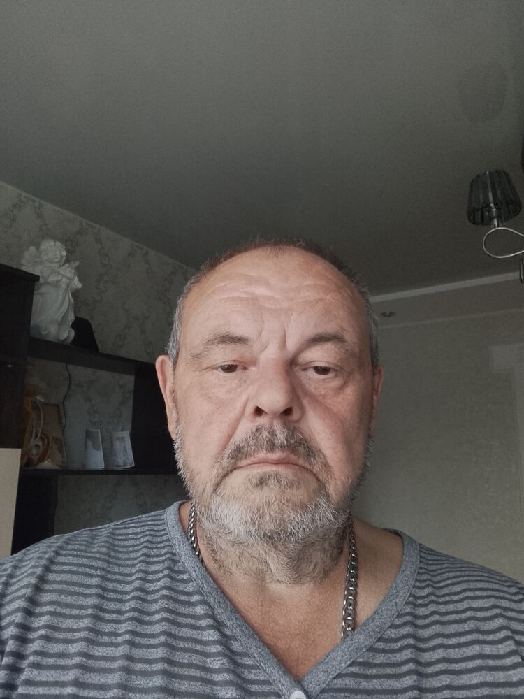  53102754  , 58 ,    
