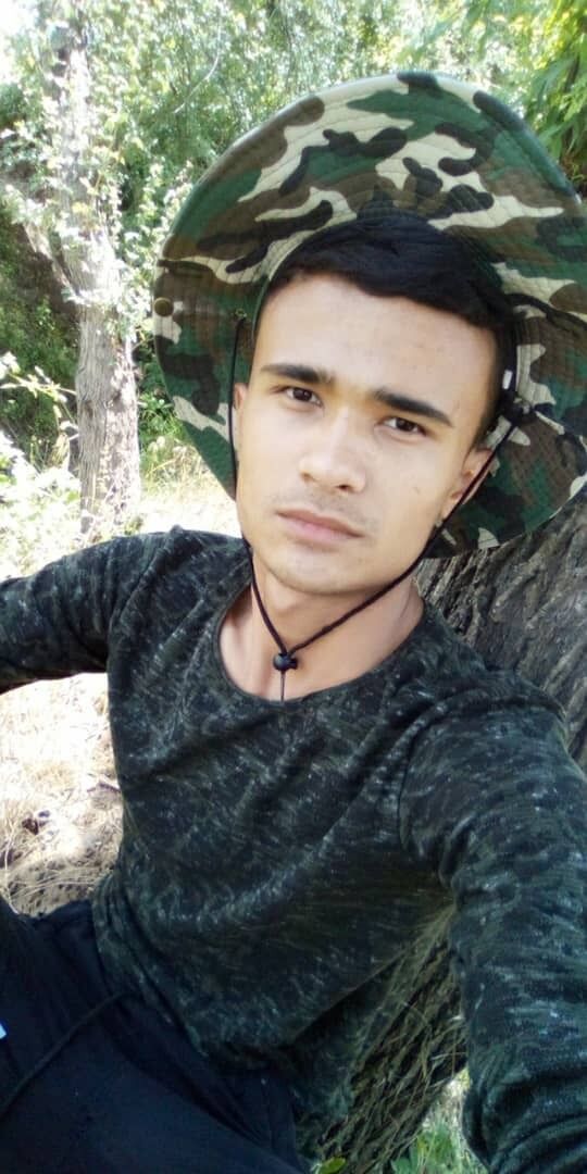  28037954  , 22 ,    