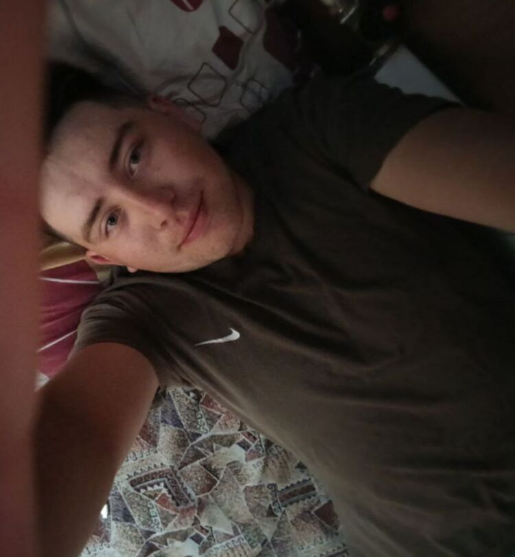  52435704  , 23 ,    