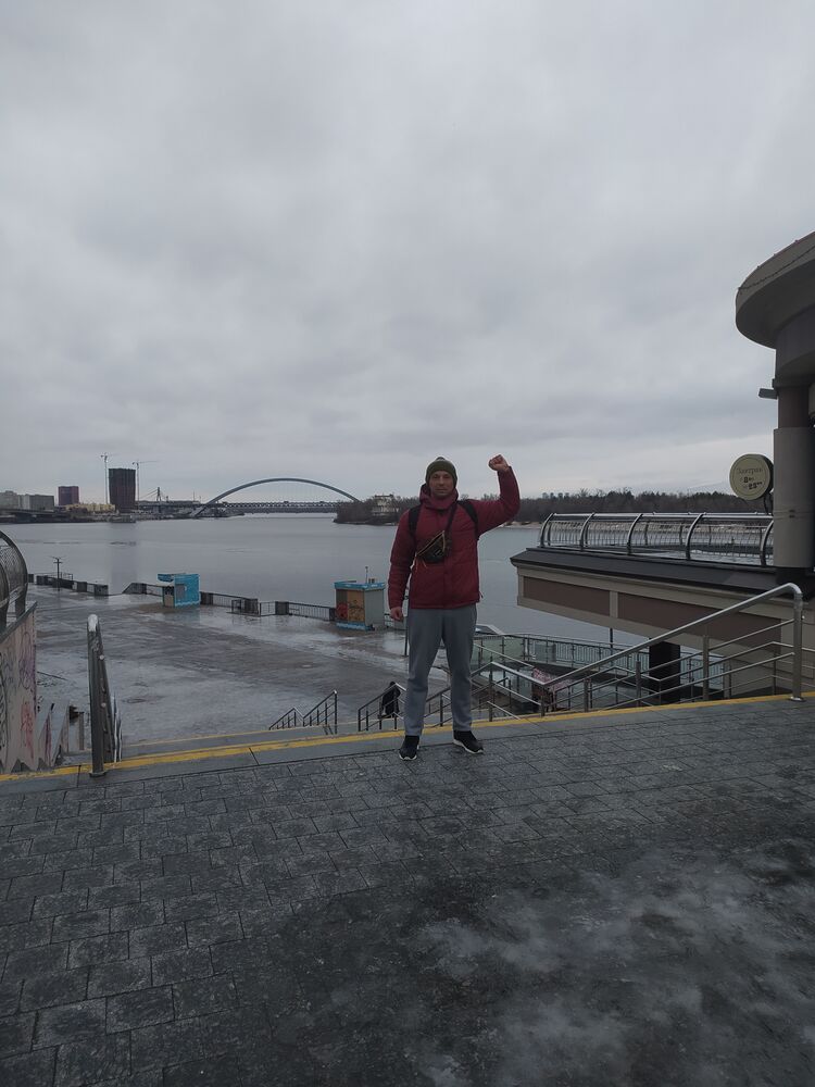  27094684  Andrey, 39 ,    
