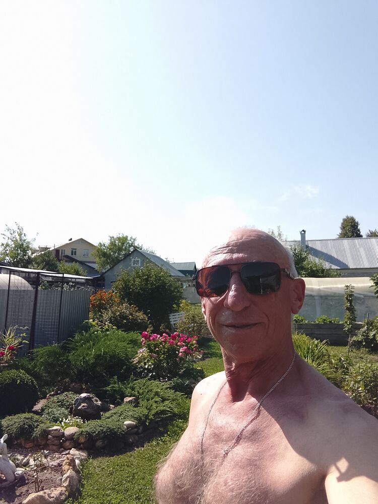  48027054  , 57 ,    