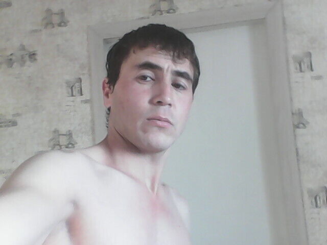  42162874  , 33 ,    