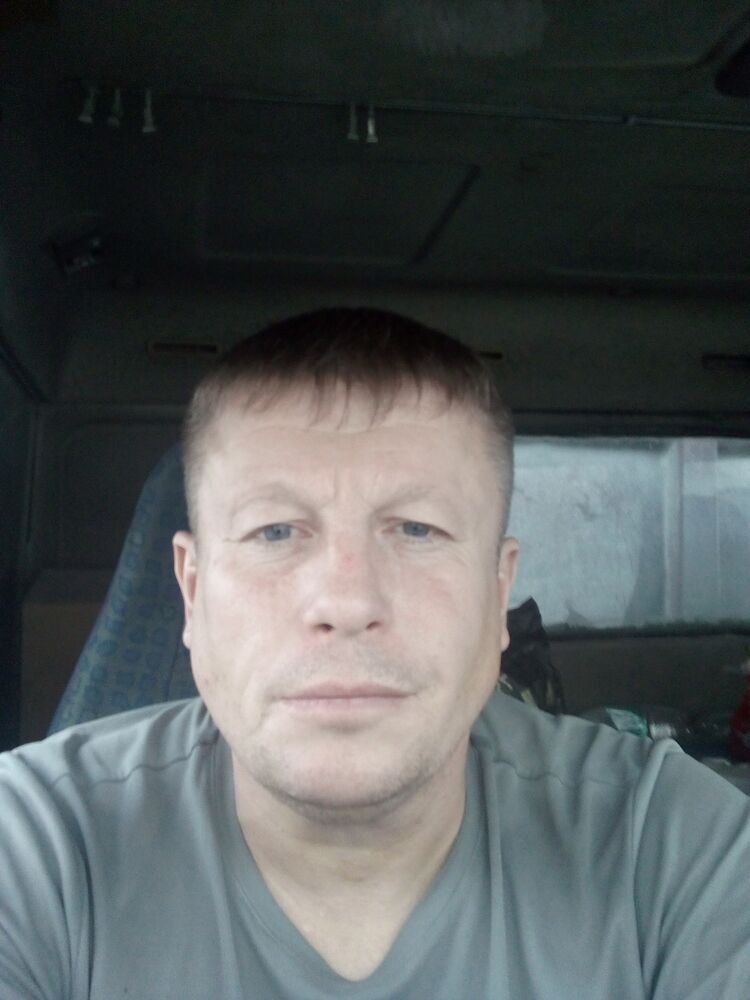  28517814  , 45 ,    