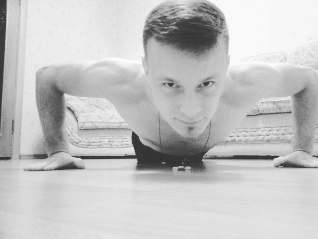  44358824  , 32 ,    -