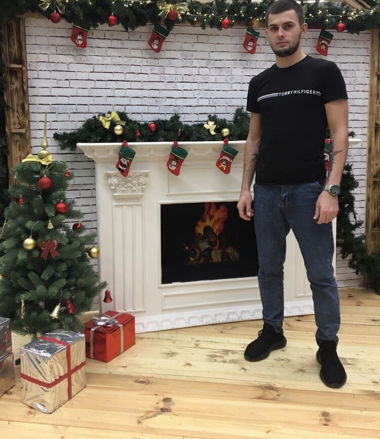  ,   , 27 ,   ,   