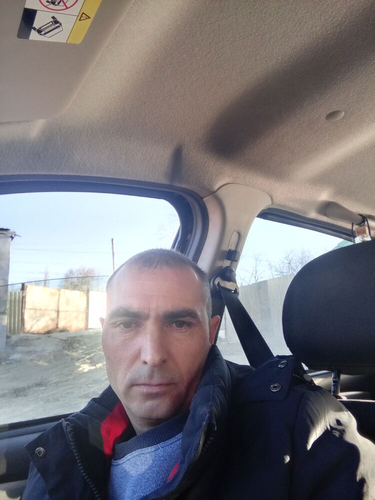  42127674  , 39 ,    