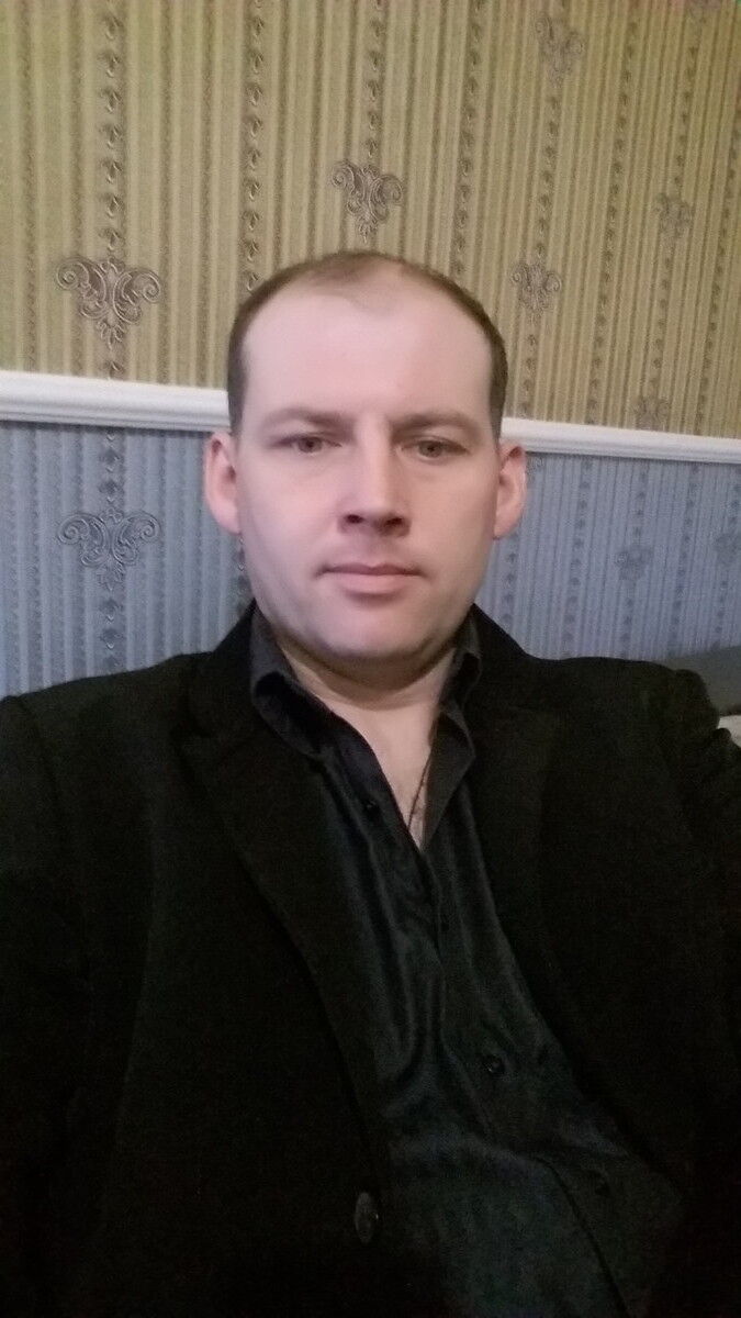  ,   Zhenya, 44 ,   ,   , c 