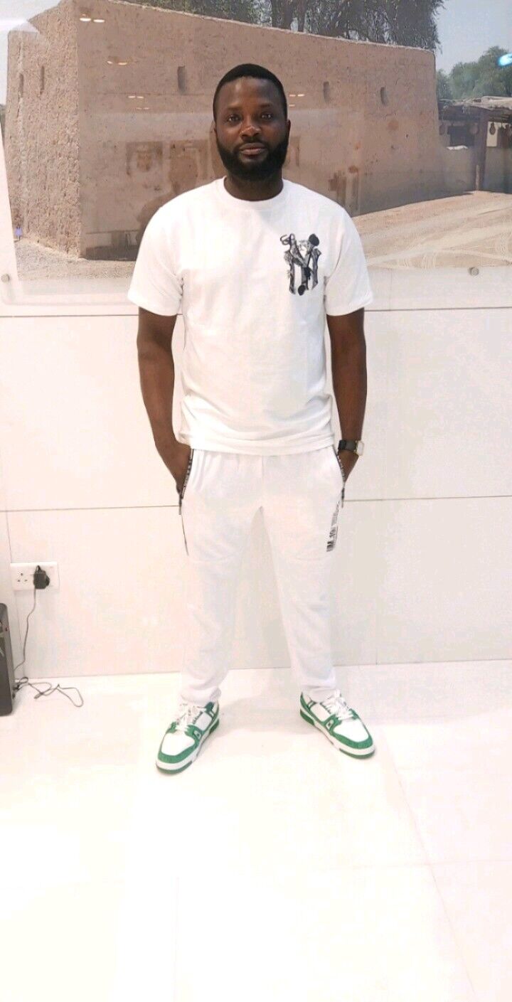 ���������� ������, ���� ������� Jullio, 37 ���, ������������ ��� ������, ����� � ���������, c�������� ���������, ���������