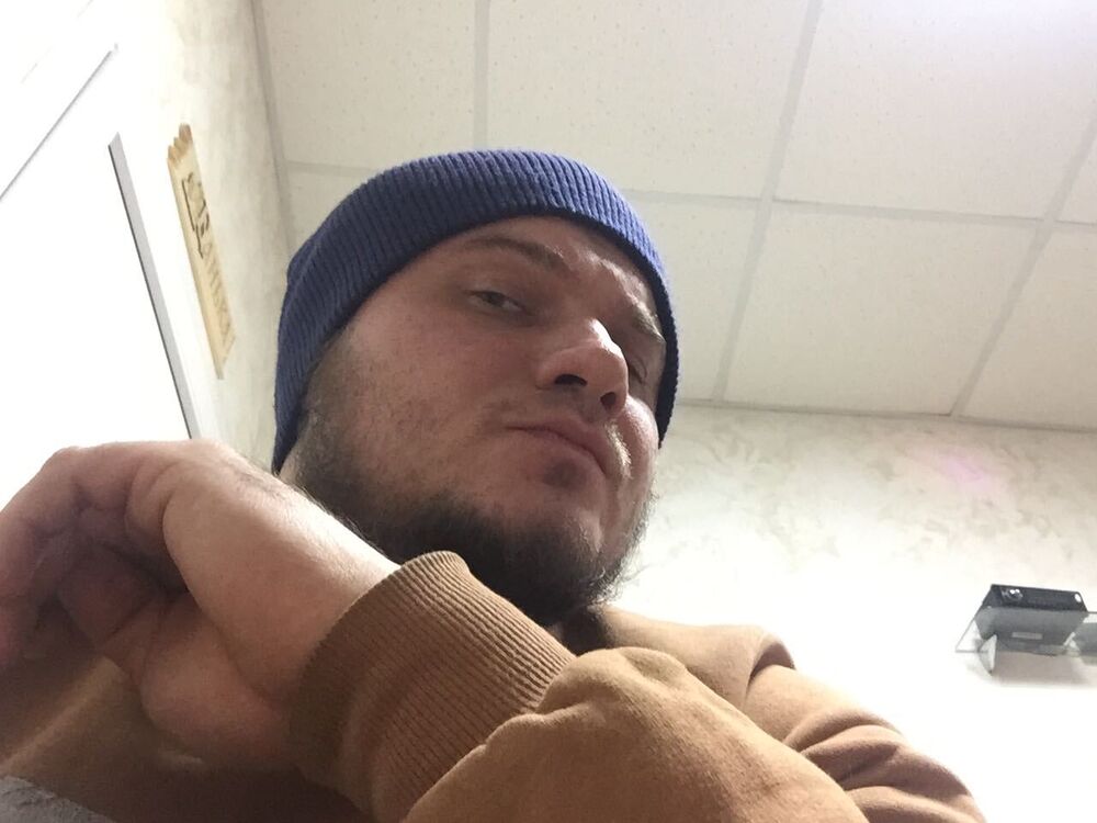  32831344  , 33 ,    