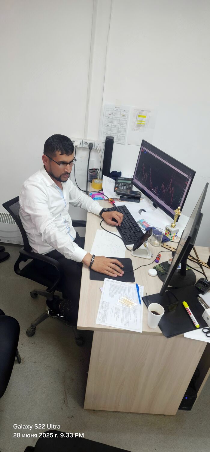  53744734  Mirjon, 33 ,    