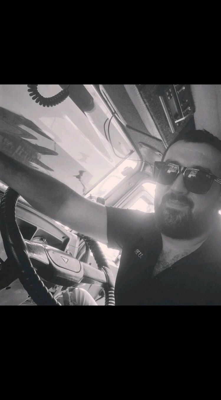  46581014  , 33 ,    