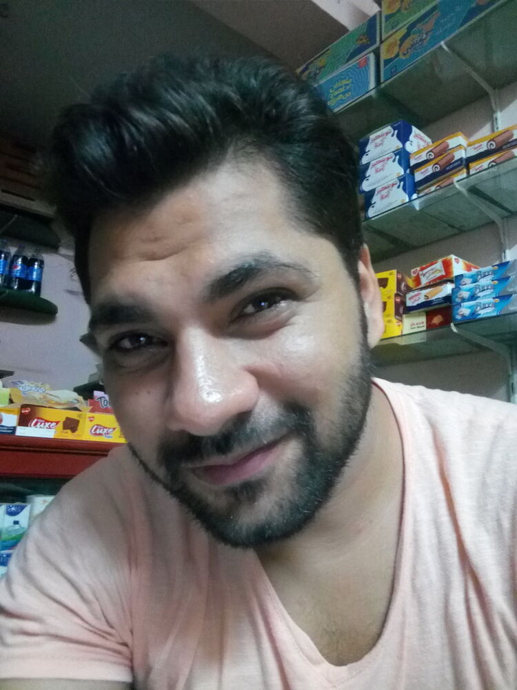  17581944  Ahmed Hamed, 37 ,    