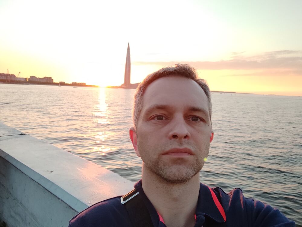  27072464  , 39 ,    -