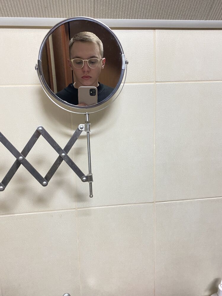  44520664  , 24 ,    