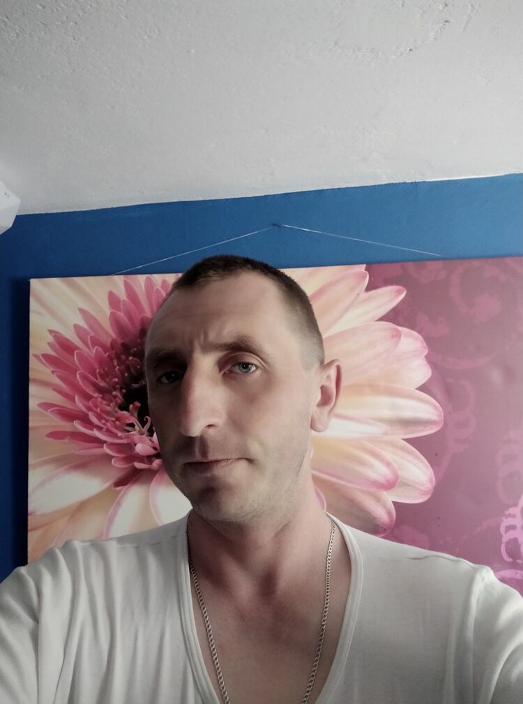  16379134  IHOR, 39 ,    Wronki