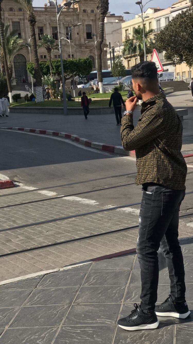  ,   Youcef, 24 ,   ,   