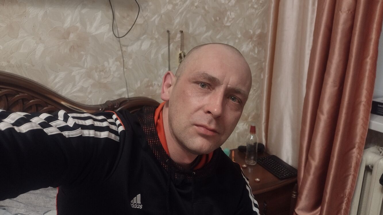  49934894  , 37 ,    