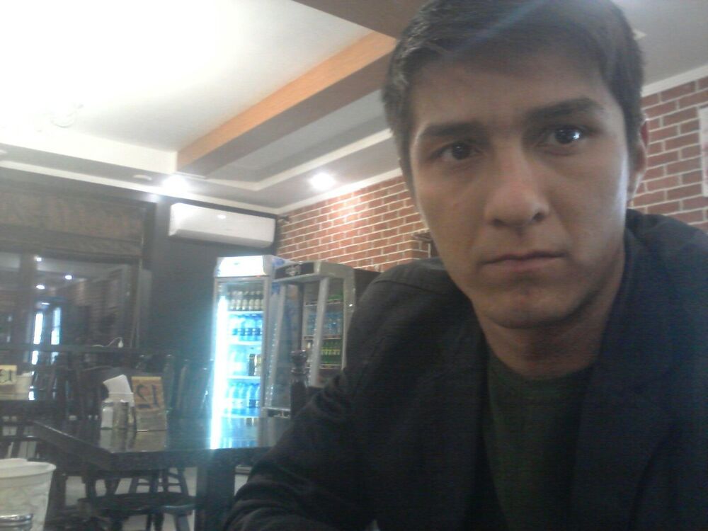  ,   Oybek, 35 ,   ,   , c 