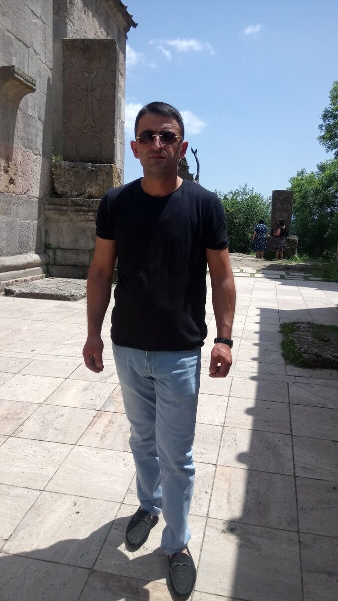 ���������� ������, ���� ������� Levon, 41 ���, ������������ ��� ������, ����� � ���������, c�������� ���������