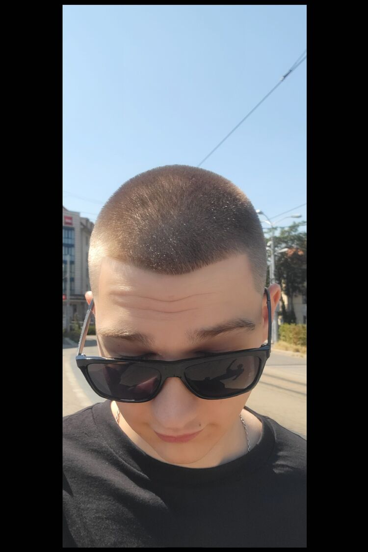  49477254  Dmytro, 20 ,    