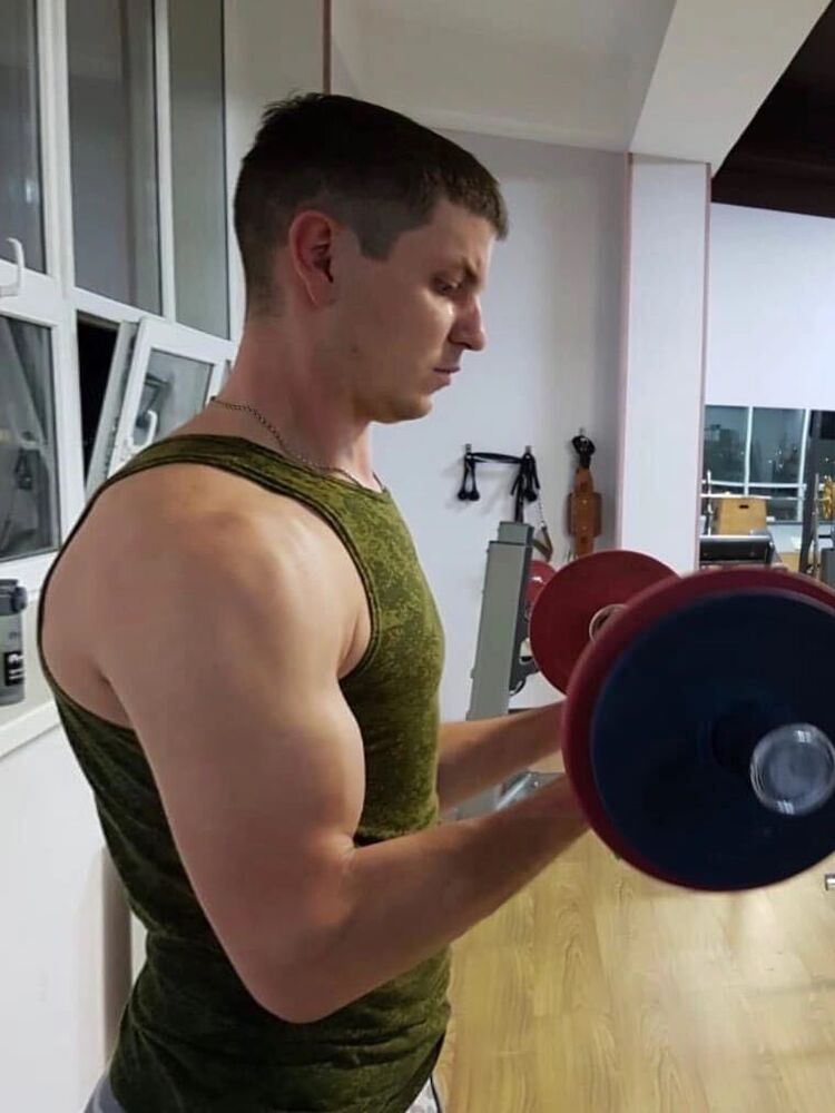   ,   , 32 ,   c 