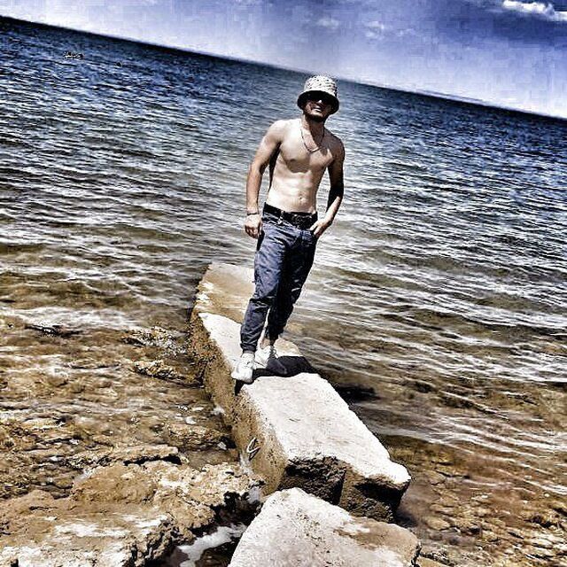  31207644  Mexri, 23 ,    