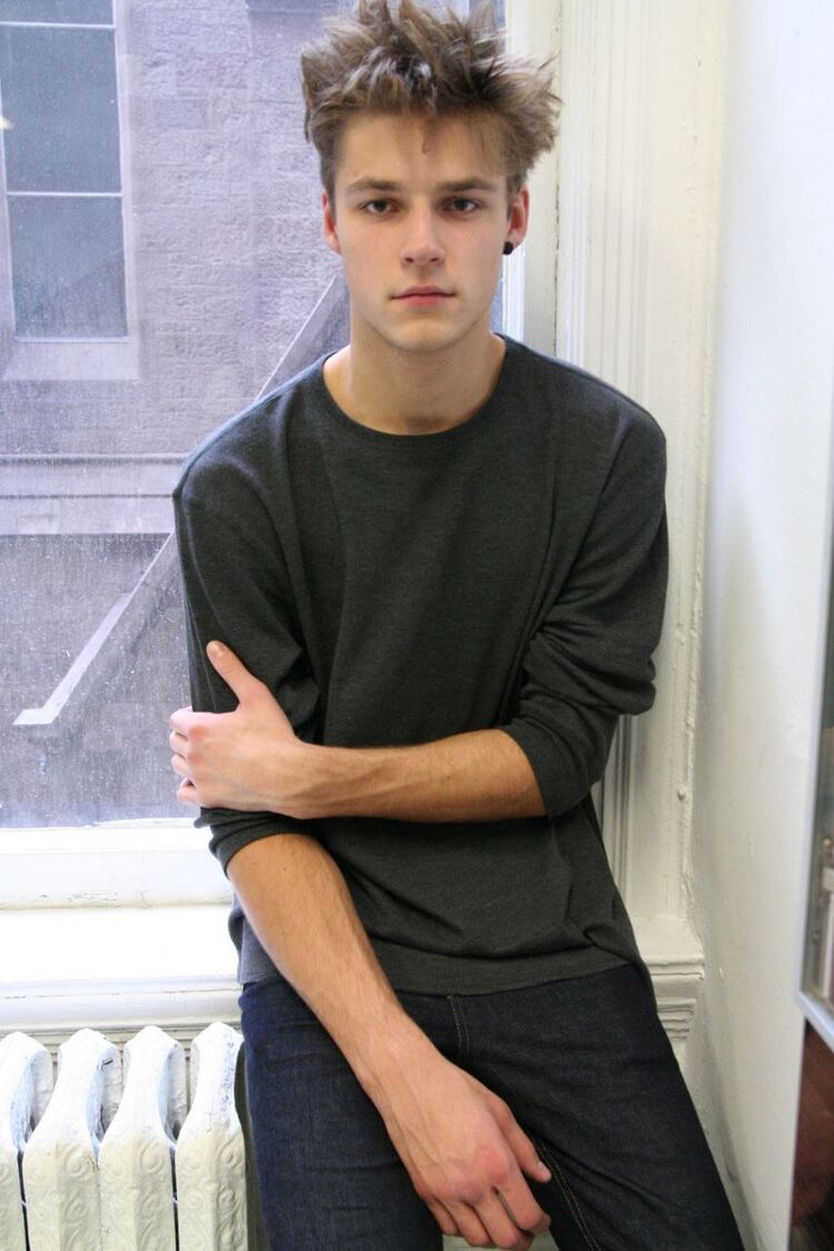 ���� 43942304 ����� ����, 20 ���, ���� ���������� � ������