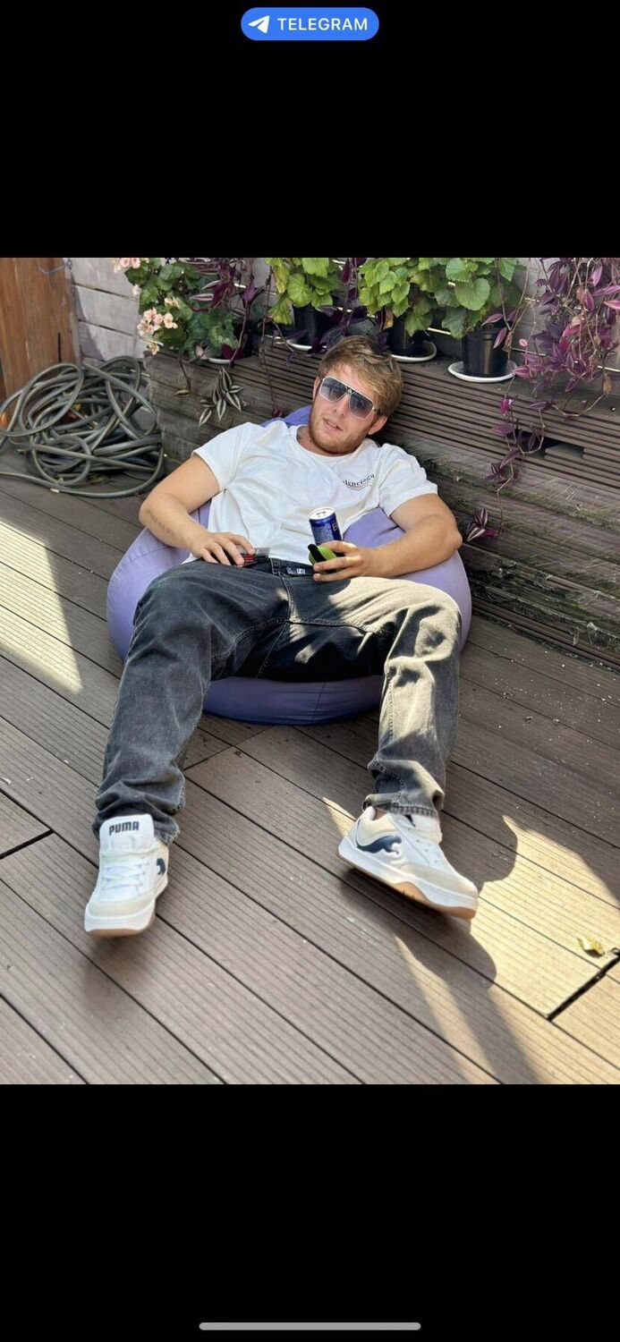  ,   David, 27 ,   ,   