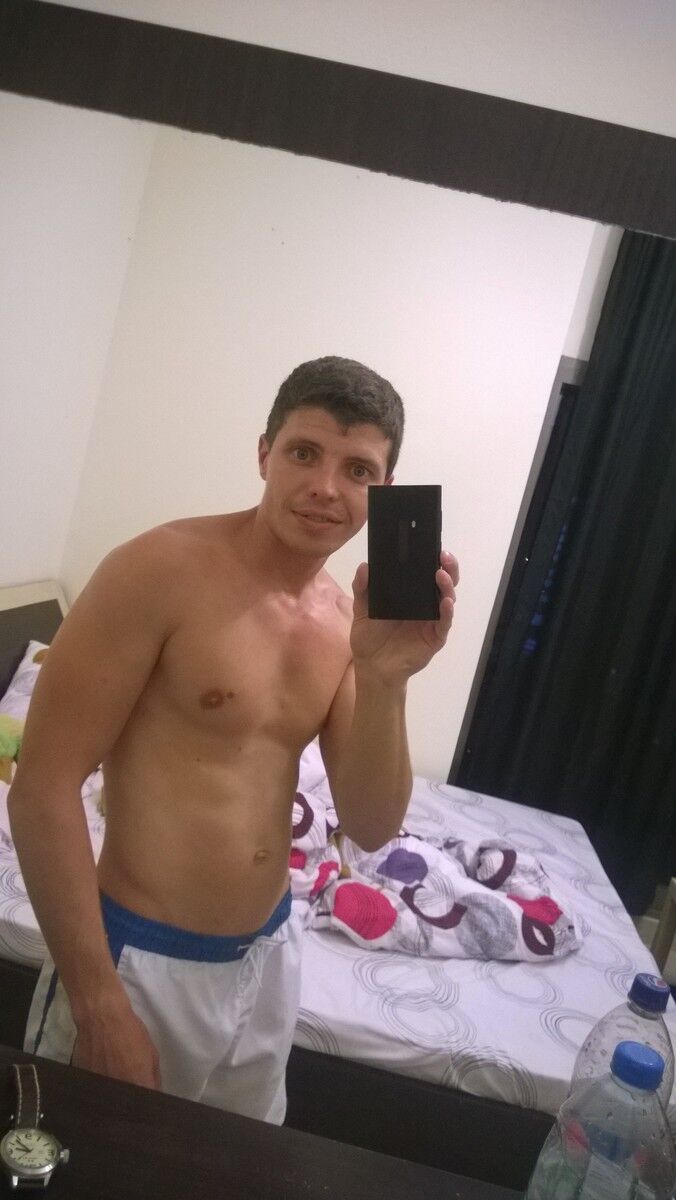  6624004  Slava, 39 ,    