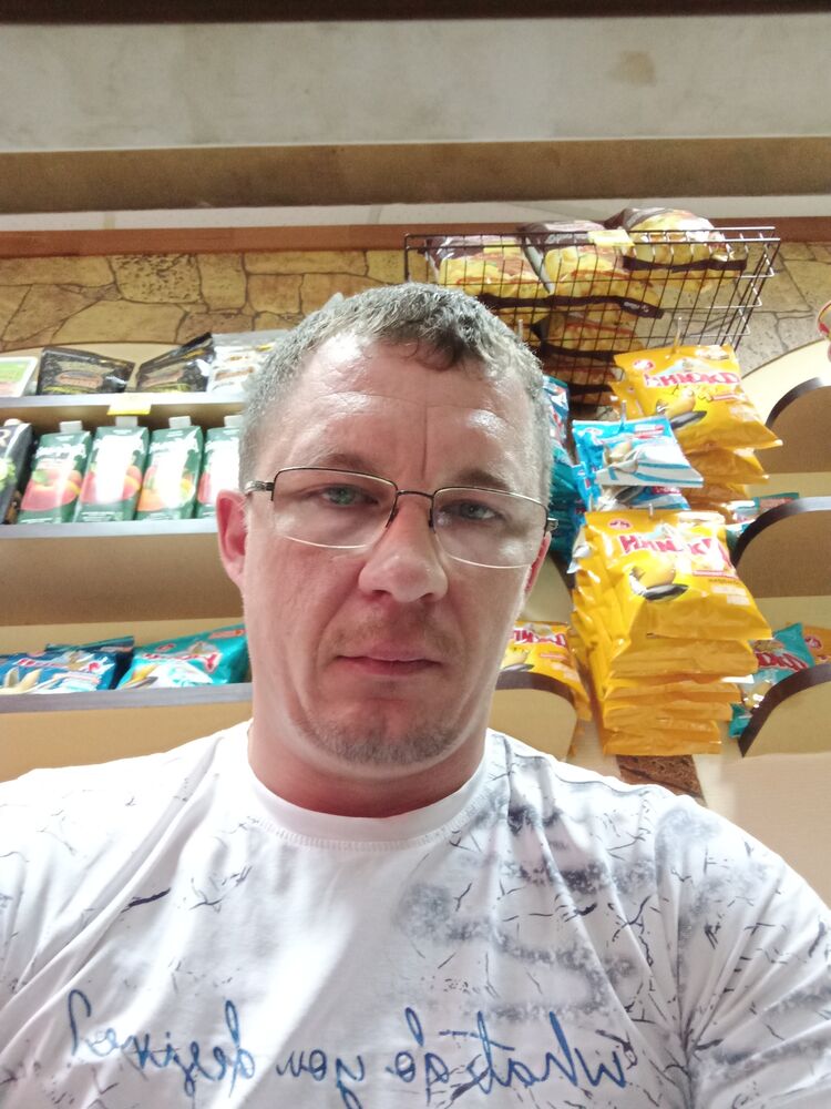  ,   Maks, 38 ,   ,   