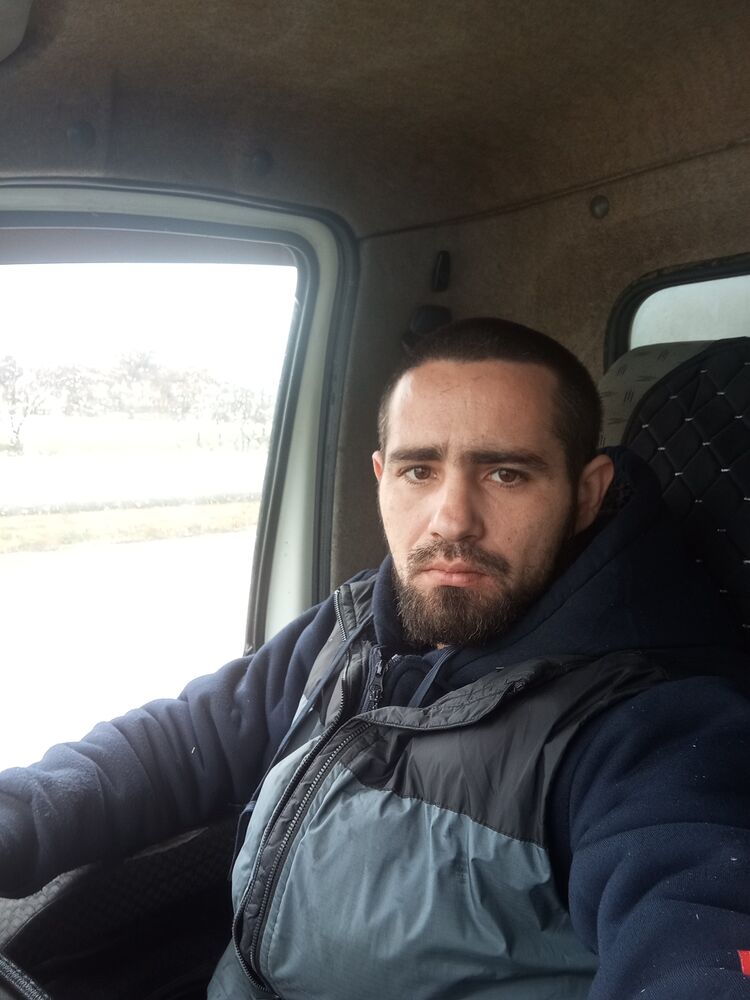  48577824  , 31 ,    