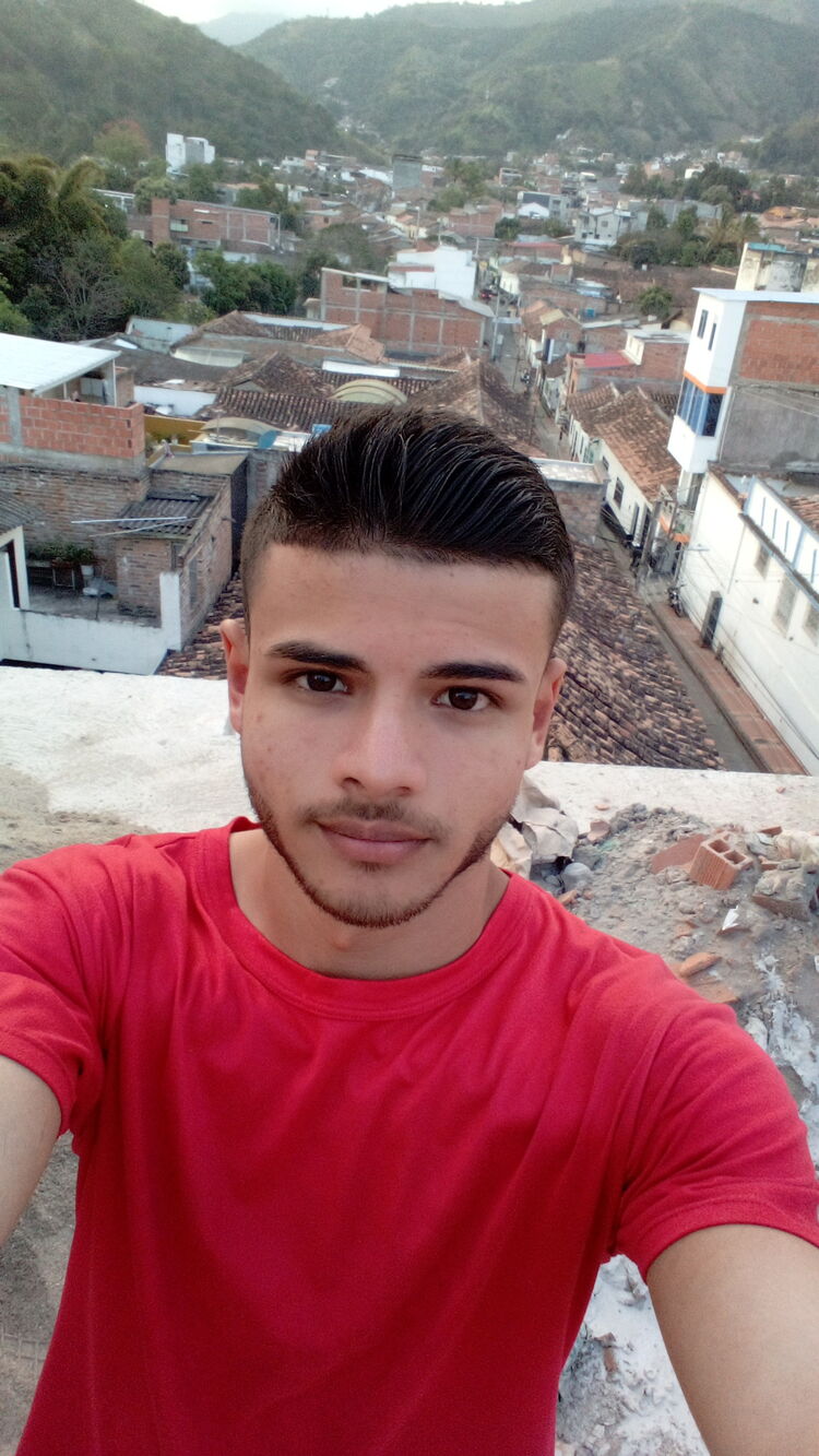  34288394  Josue, 21 ,    Bogota