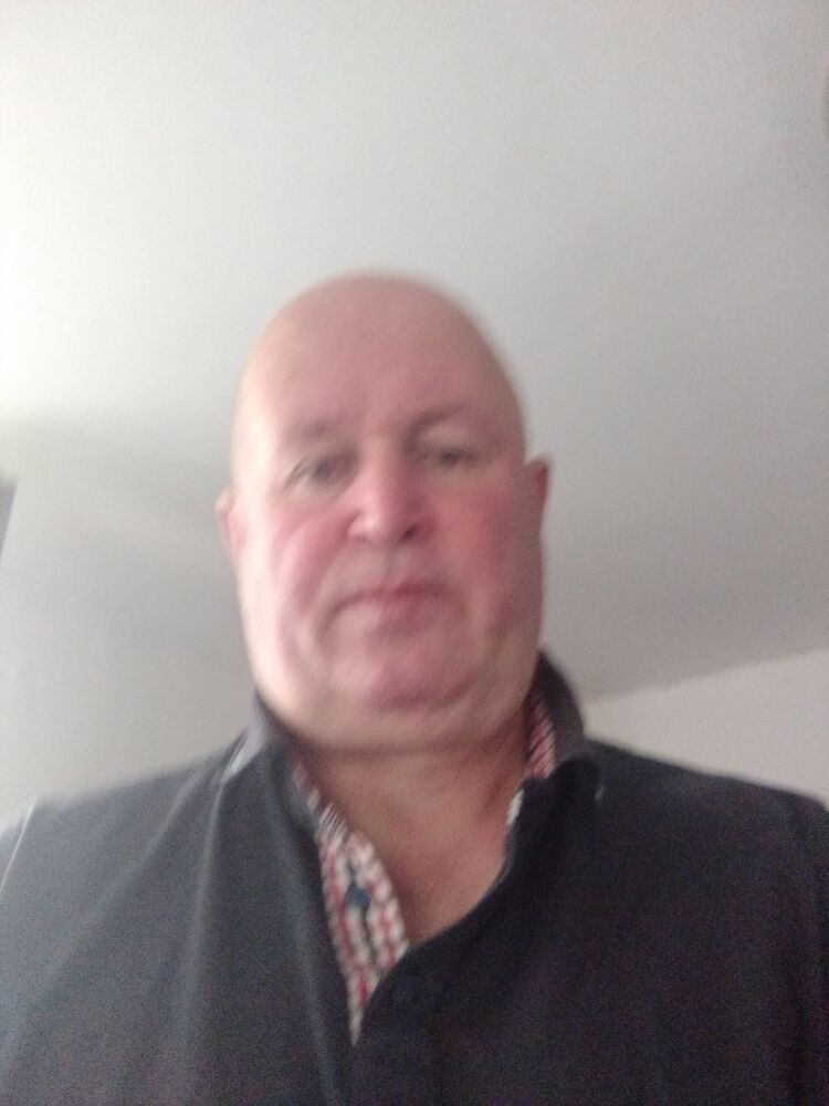  ,   Rajko, 42 ,   ,   