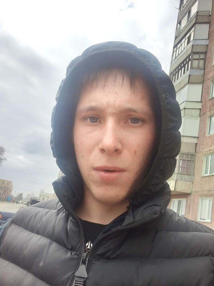  21042314  , 28 ,    