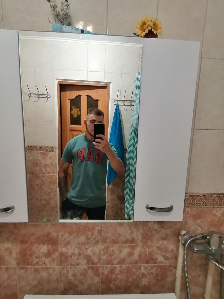  38824474  , 24 ,    