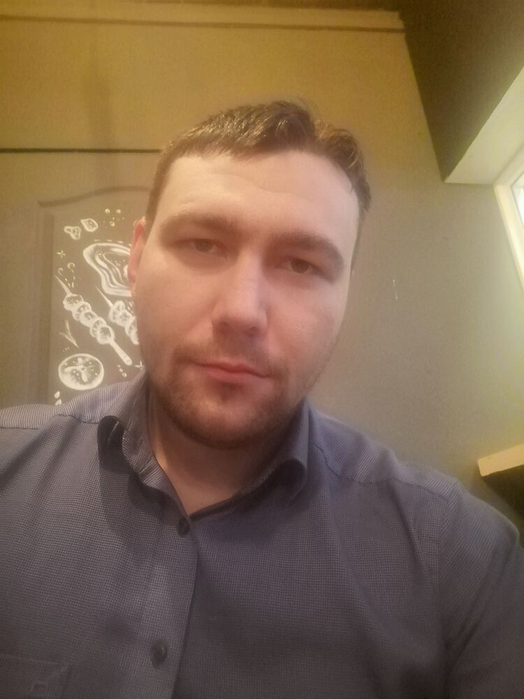  ,   Vitaly, 34 ,   ,   