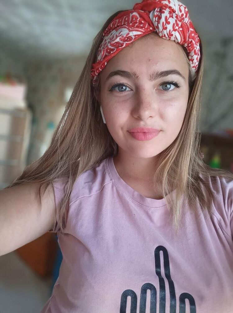  ,   Dunya, 28 ,     , c , 