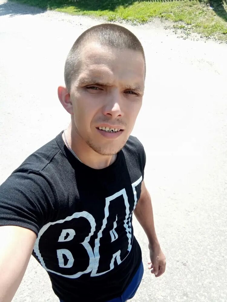  44931804  , 33 ,    