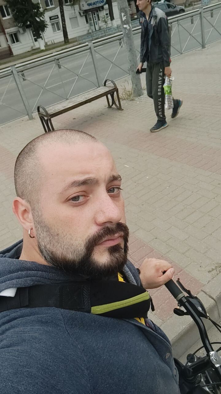  36360734  Rostislav, 32 ,    