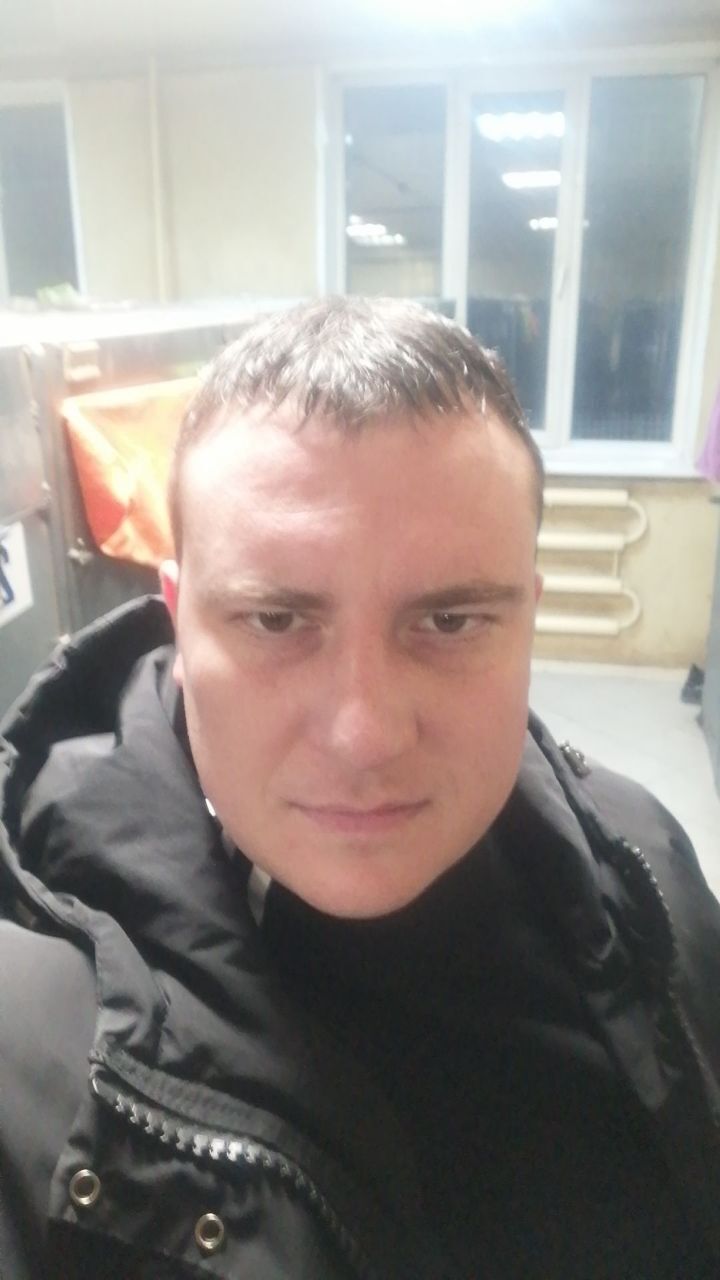  30576294  , 34 ,    