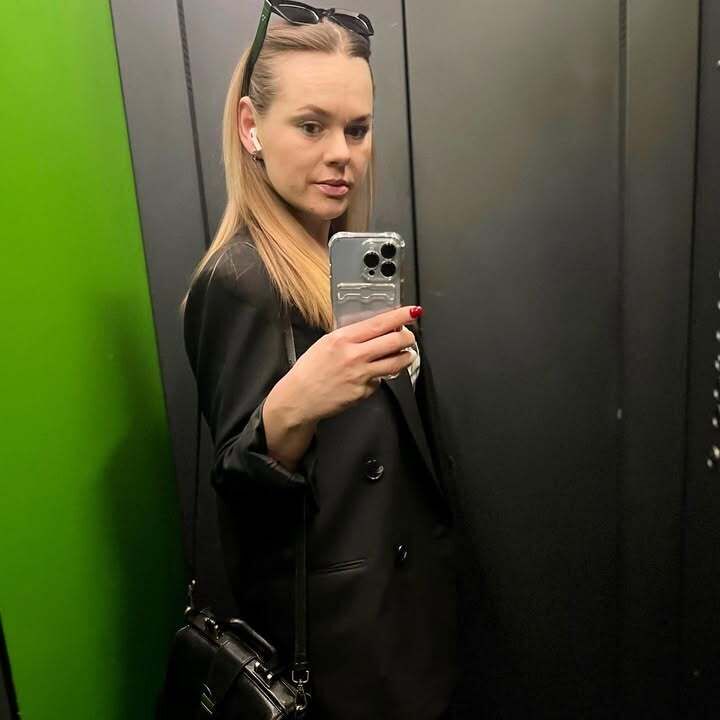  52789084  Polina, 28 ,    