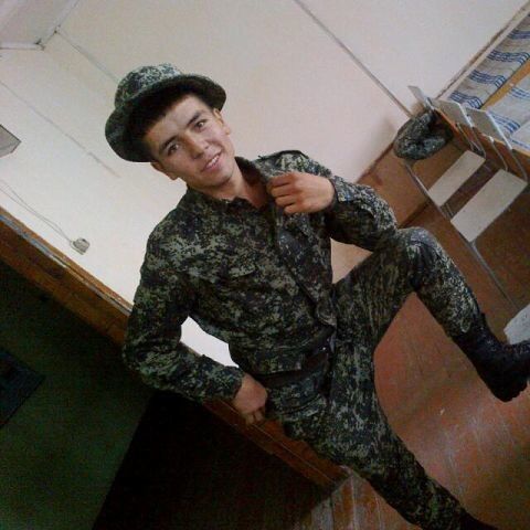  4597284  Zarrux, 34 ,    