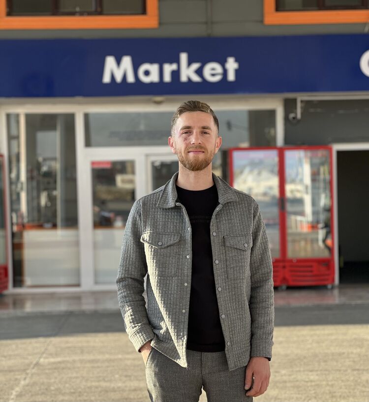  ,   Vedat, 28 ,   ,   , 